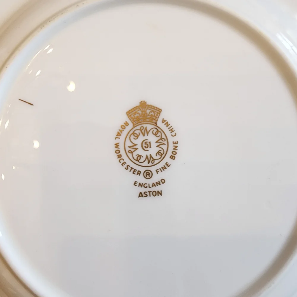 Royal Worcester Aston England Blue Gold Rim Fine Bone China 6